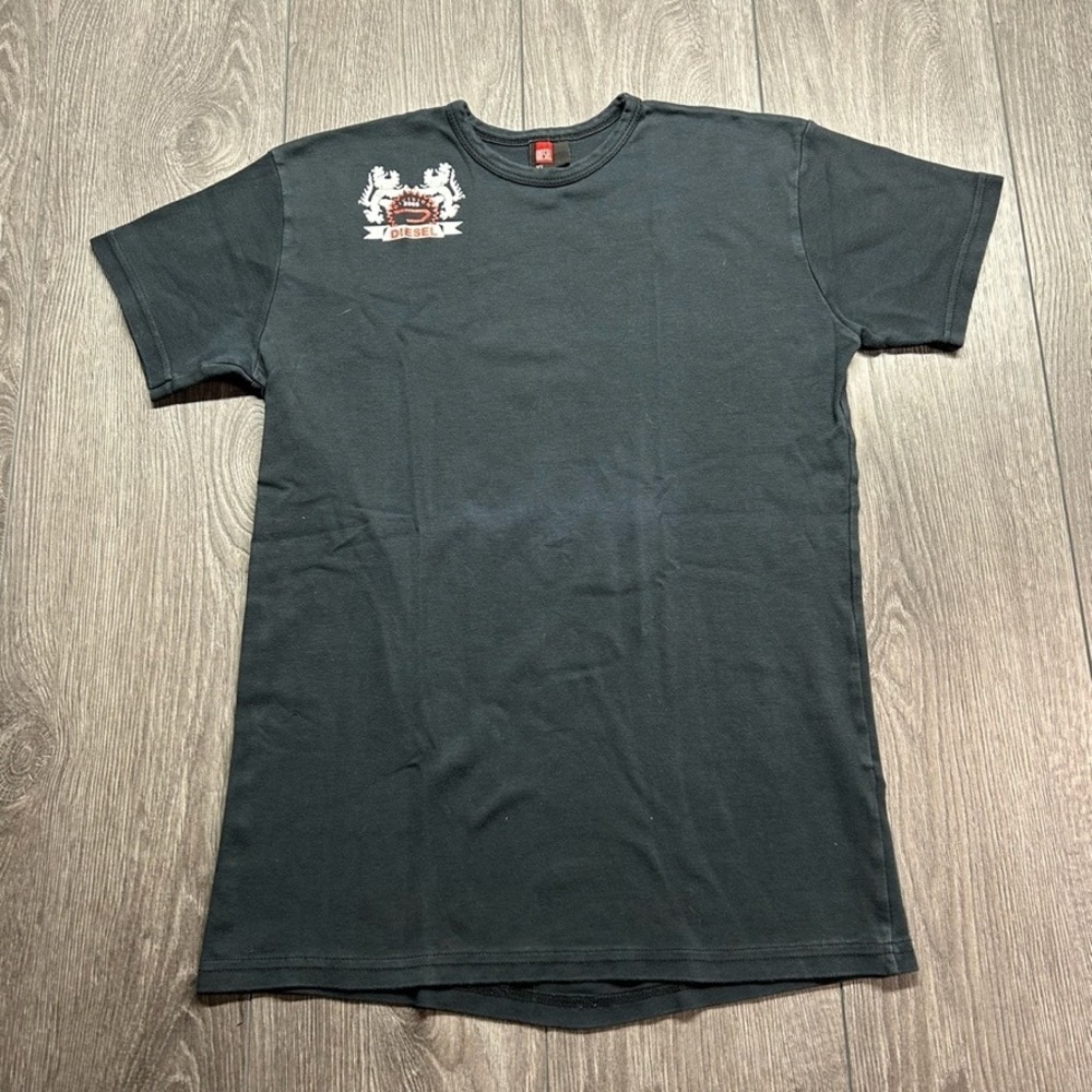 Vintage Diesel Y2K Division 2005 Graphic T-Shirt Black XL Lion Crest Streetwear